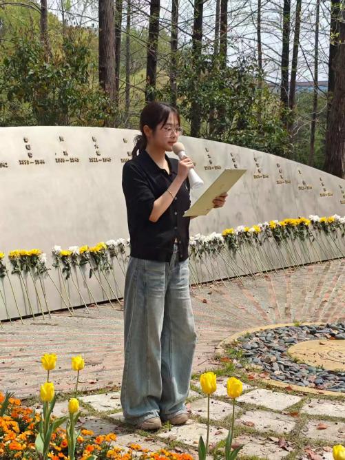 88863638c2cb7b5a19091613ecffae84